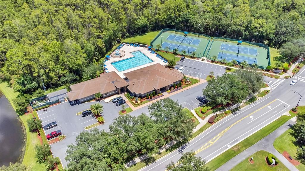 For Sale: $449,900 (4 beds, 2 baths, 1973 Square Feet)