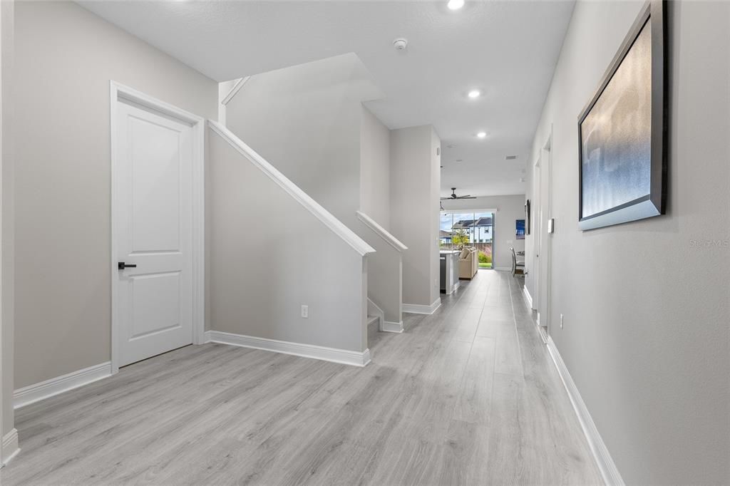 待售: $690,000 (4 贝兹, 2 浴室, 2904 平方英尺)