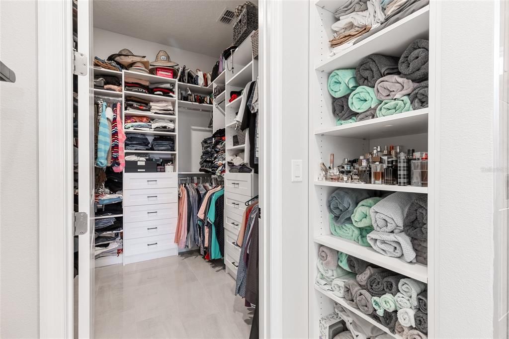 待售: $690,000 (4 贝兹, 2 浴室, 2904 平方英尺)