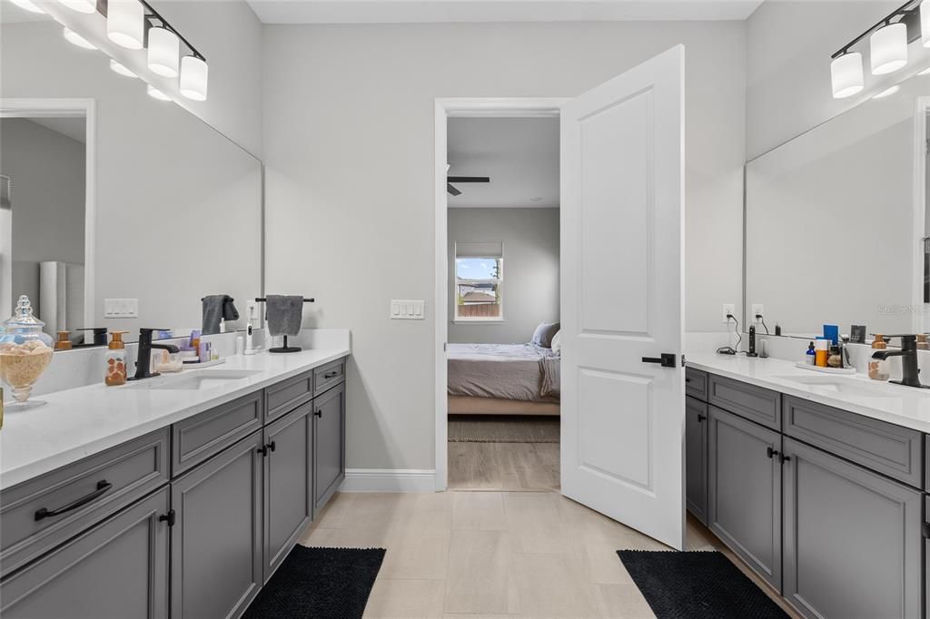 待售: $690,000 (4 贝兹, 2 浴室, 2904 平方英尺)