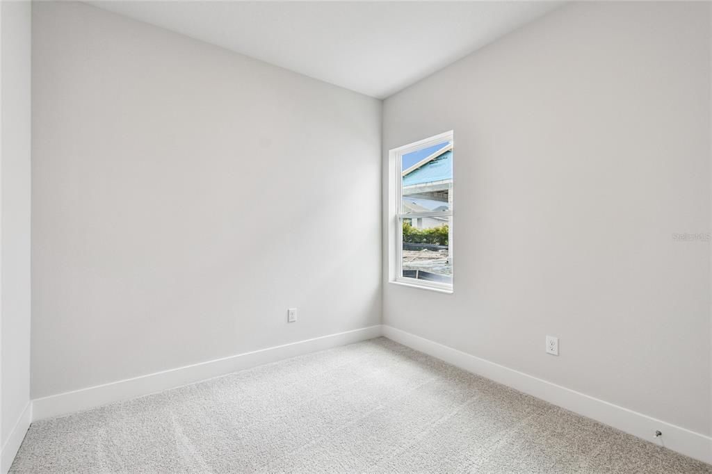 待售: $499,990 (4 贝兹, 3 浴室, 2261 平方英尺)