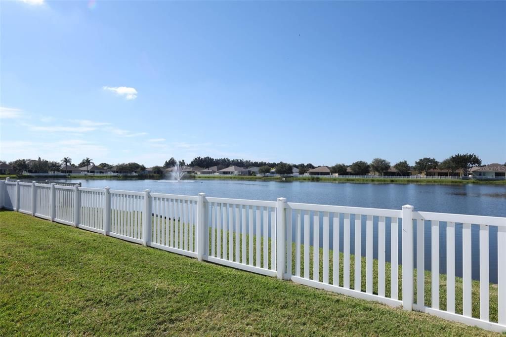 待售: $570,000 (5 贝兹, 3 浴室, 2960 平方英尺)