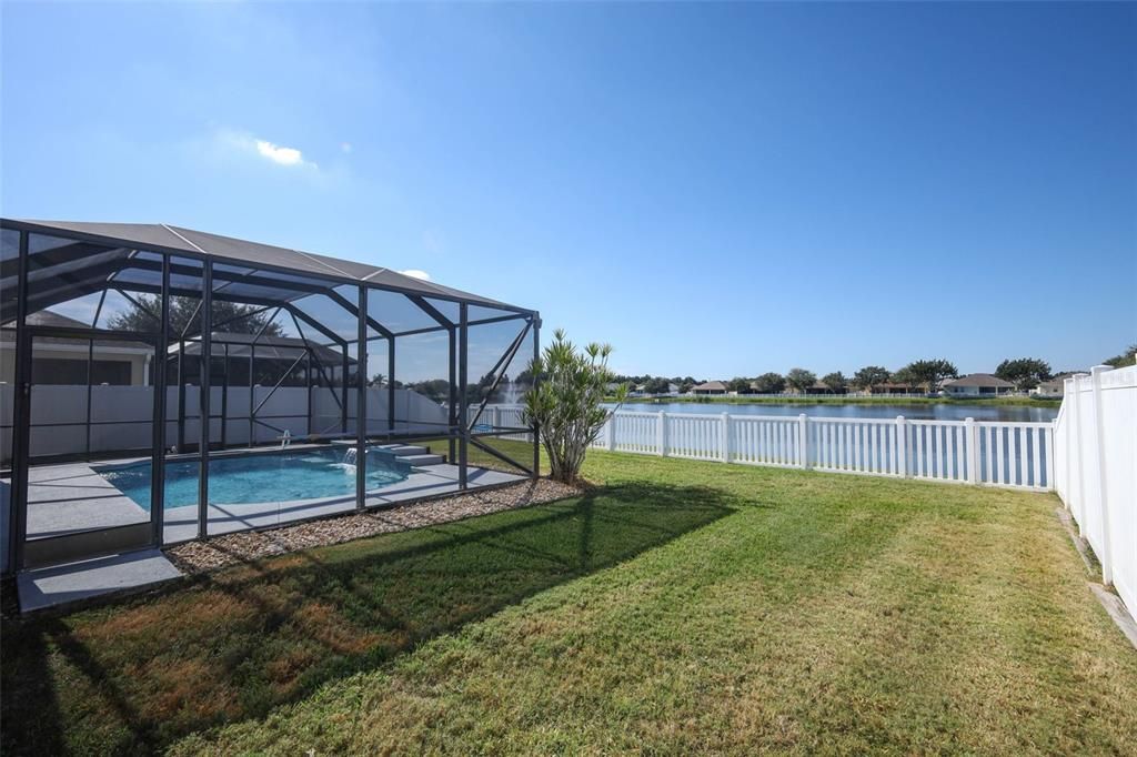 待售: $570,000 (5 贝兹, 3 浴室, 2960 平方英尺)