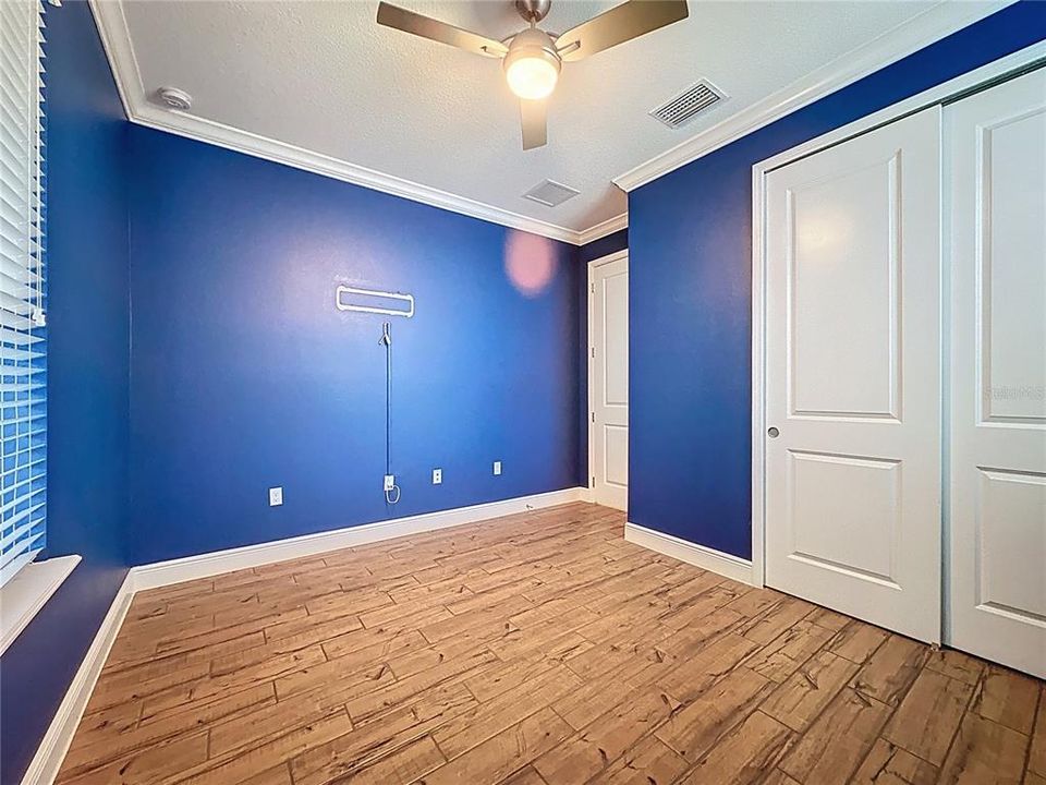 For Sale: $425,000 (2 beds, 2 baths, 1853 Square Feet)