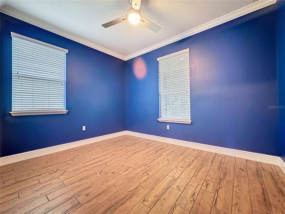 For Sale: $425,000 (2 beds, 2 baths, 1853 Square Feet)