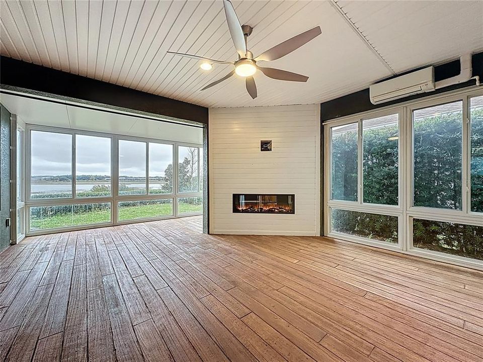 For Sale: $425,000 (2 beds, 2 baths, 1853 Square Feet)