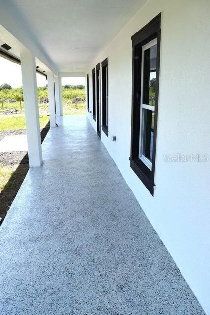 For Sale: $349,900 (3 beds, 3 baths, 1400 Square Feet)