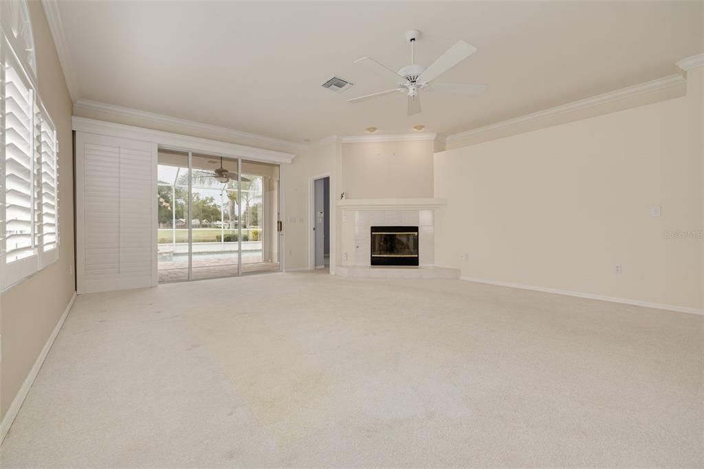 待售: $534,900 (3 贝兹, 3 浴室, 2019 平方英尺)