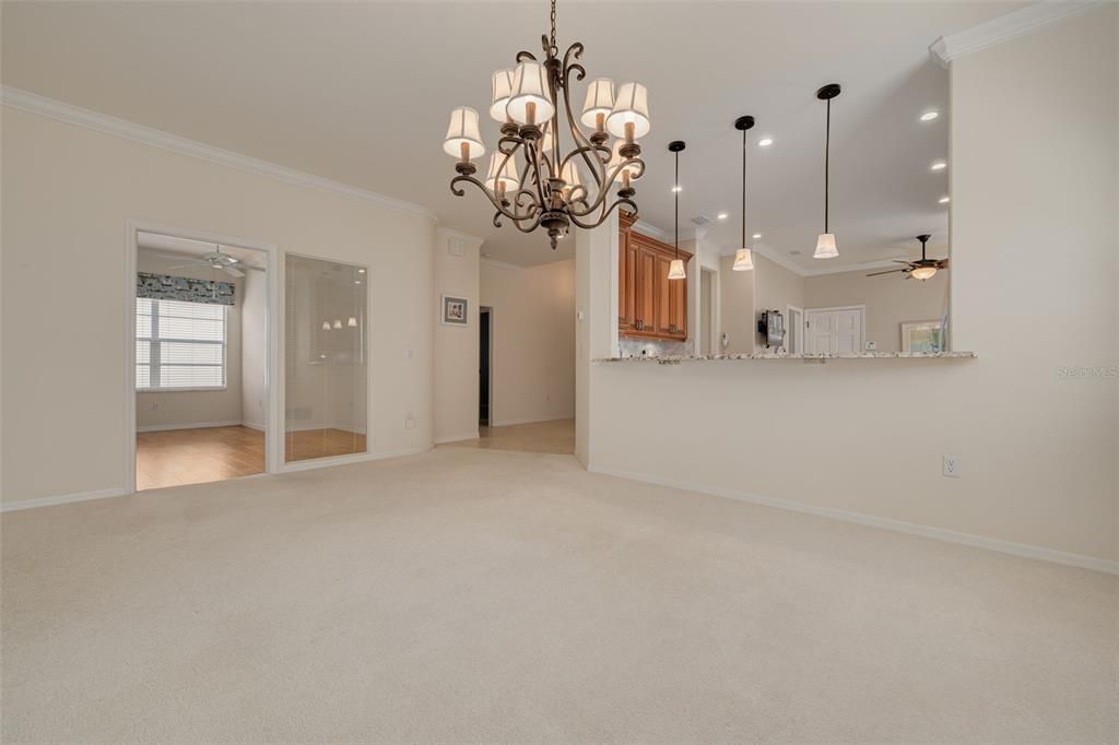 待售: $534,900 (3 贝兹, 3 浴室, 2019 平方英尺)