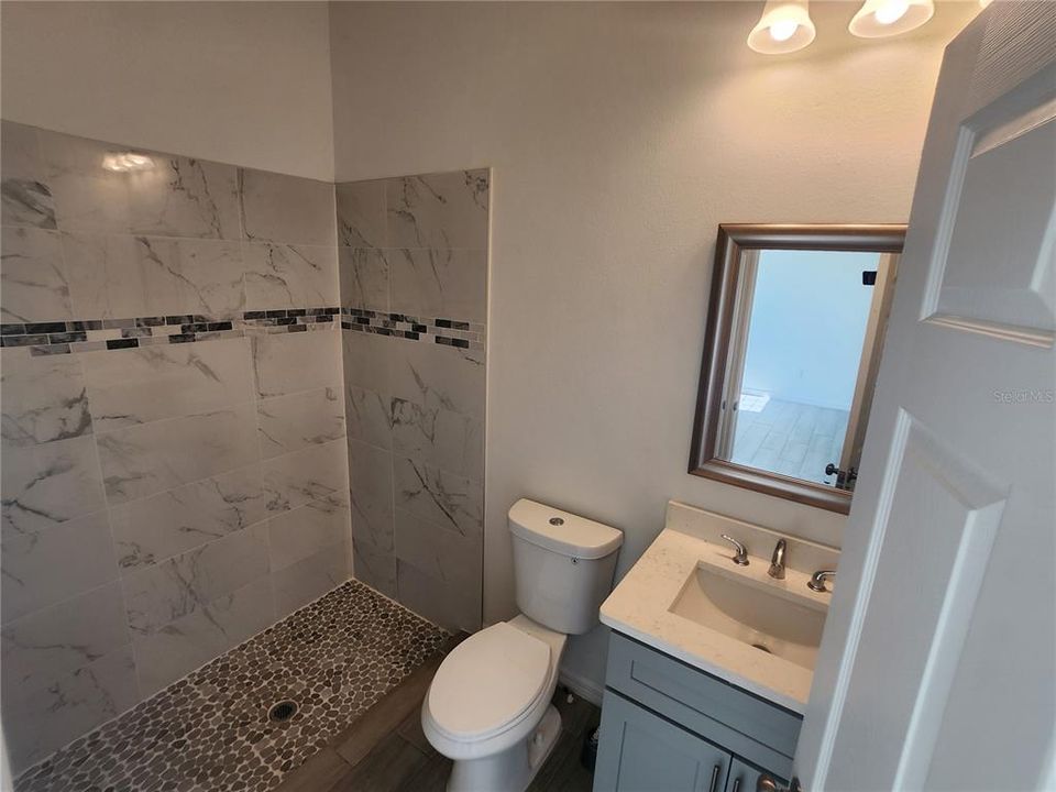 待售: $254,900 (3 贝兹, 2 浴室, 1288 平方英尺)