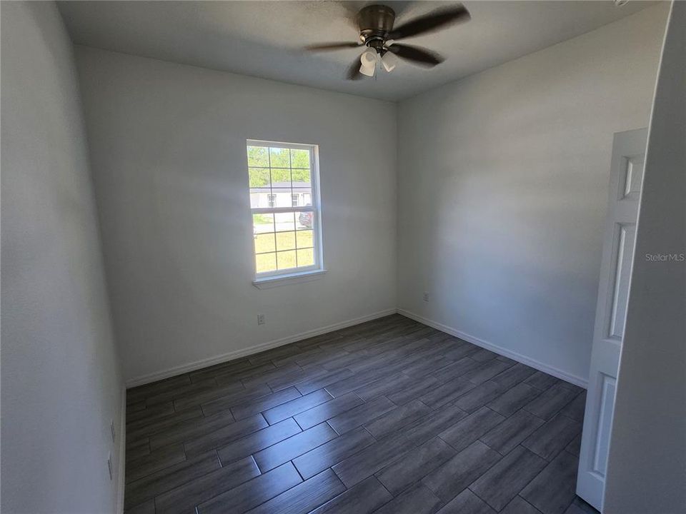 待售: $254,900 (3 贝兹, 2 浴室, 1288 平方英尺)