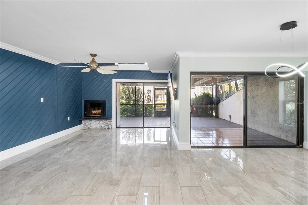 For Sale: $469,900 (3 beds, 3 baths, 1957 Square Feet)