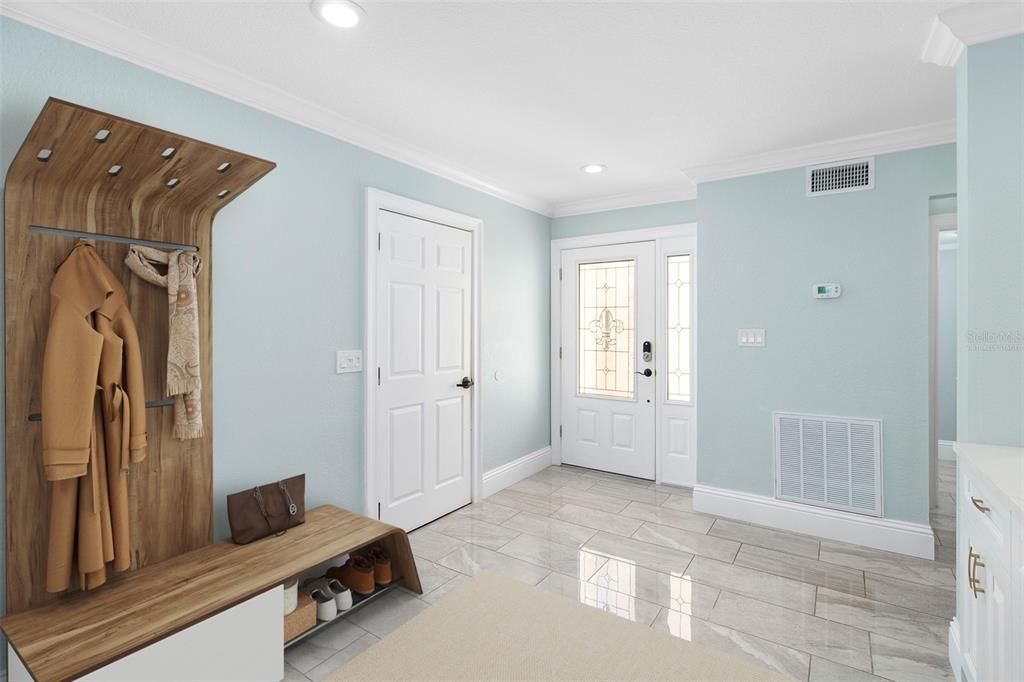 For Sale: $469,900 (3 beds, 3 baths, 1957 Square Feet)