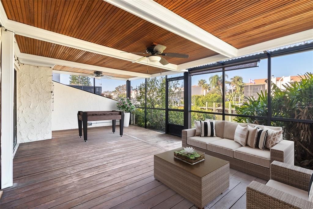 For Sale: $469,900 (3 beds, 3 baths, 1957 Square Feet)