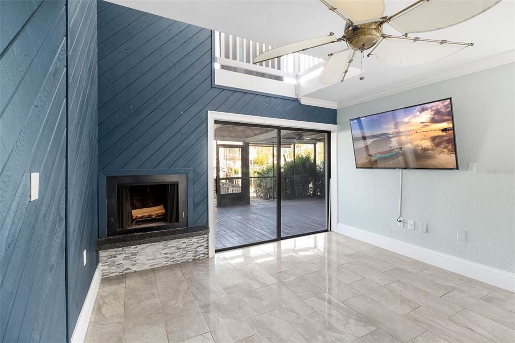 For Sale: $469,900 (3 beds, 3 baths, 1957 Square Feet)