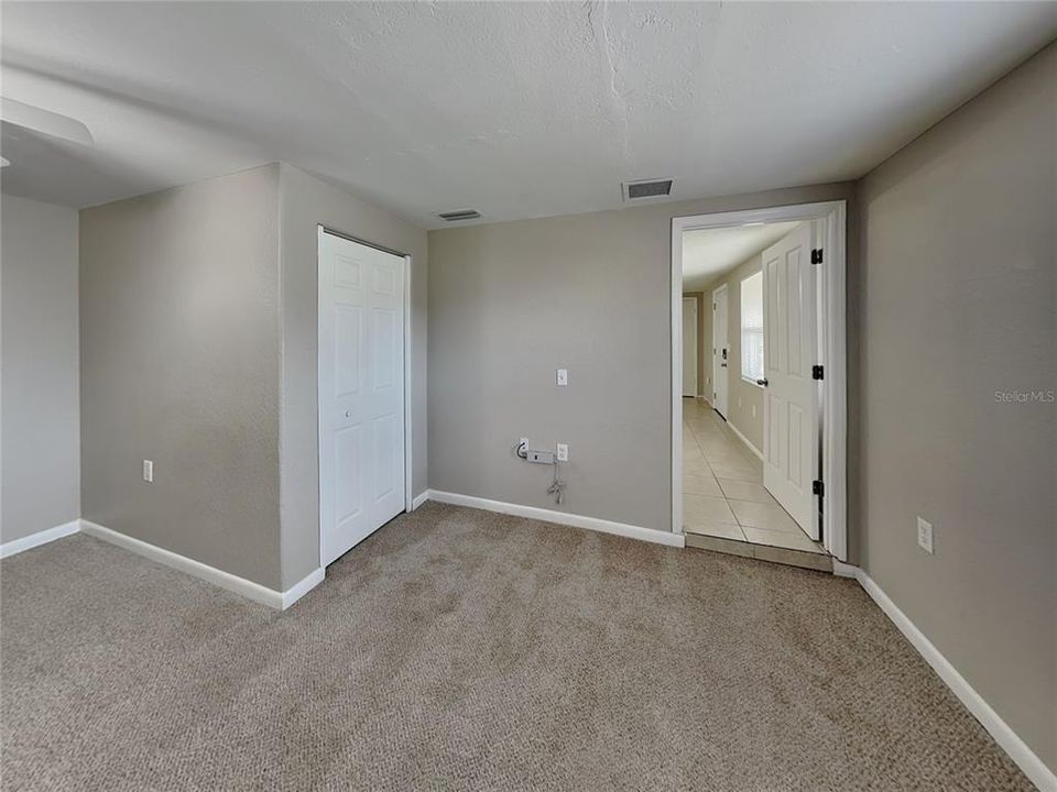 В аренду: $2,099 (3 спален, 1 ванн, 1250 Квадратных фут)