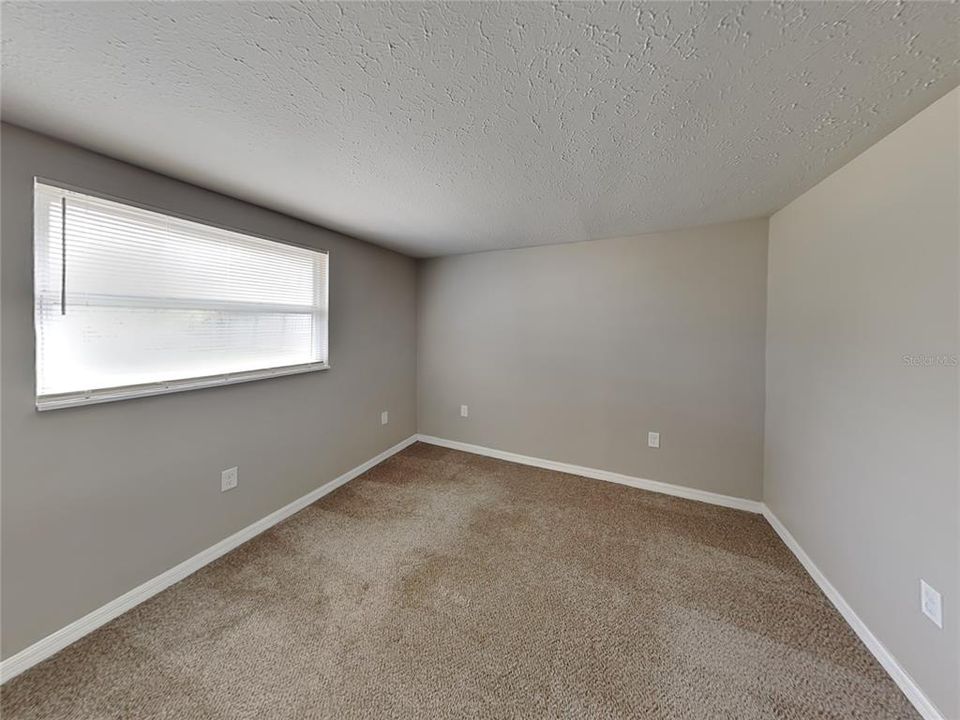 В аренду: $2,099 (3 спален, 1 ванн, 1250 Квадратных фут)