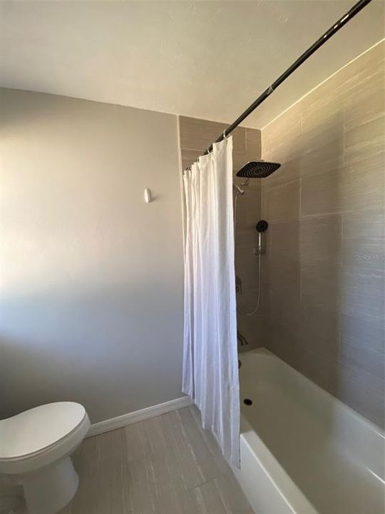 На продажу: $269,900 (3 спален, 2 ванн, 1348 Квадратных фут)