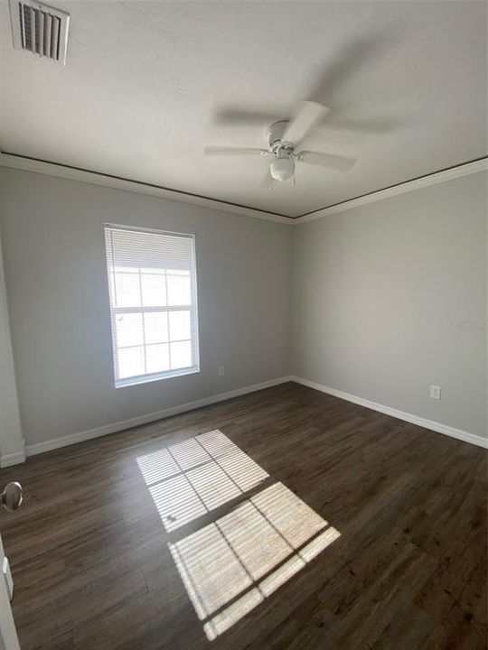 На продажу: $269,900 (3 спален, 2 ванн, 1348 Квадратных фут)