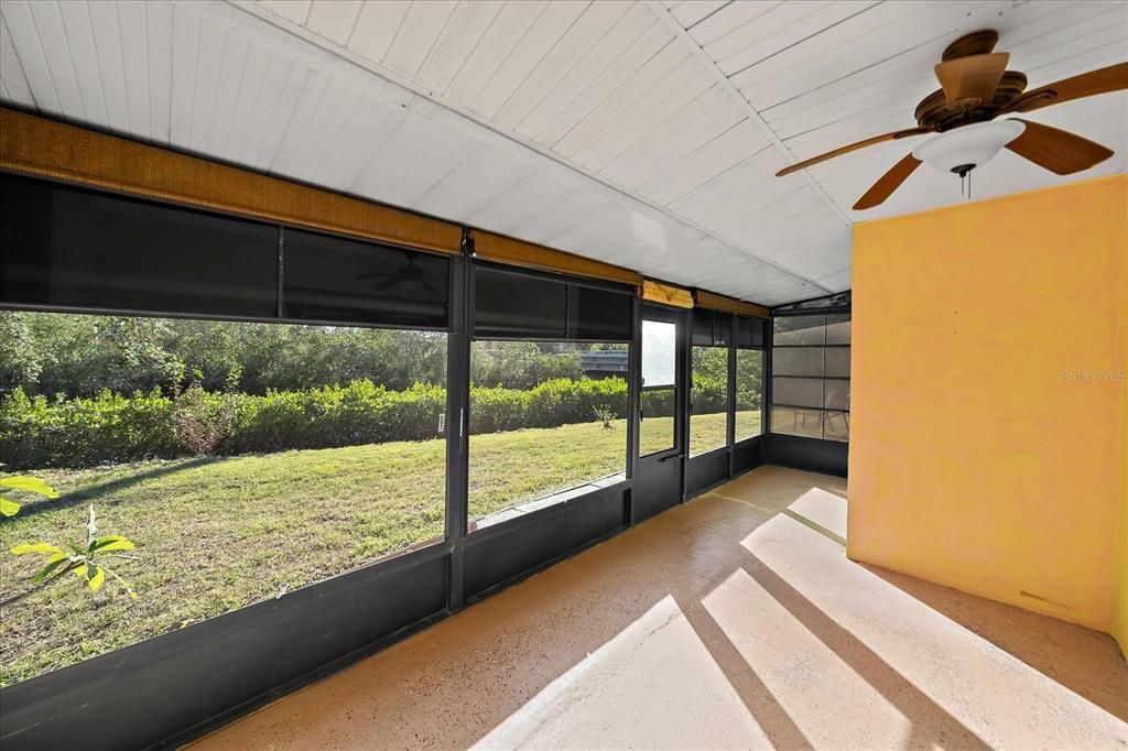 En Venta: $179,000 (2 camas, 2 baños, 892 Pies cuadrados)