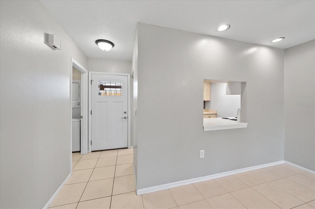 En Venta: $179,000 (2 camas, 2 baños, 892 Pies cuadrados)