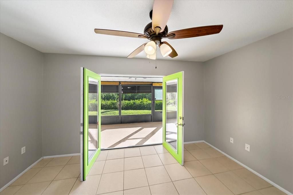 En Venta: $179,000 (2 camas, 2 baños, 892 Pies cuadrados)