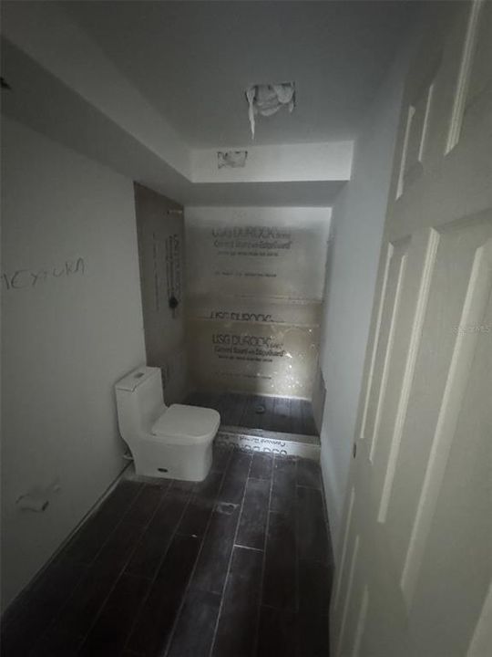 待售: $64,900 (2 贝兹, 2 浴室, 1320 平方英尺)