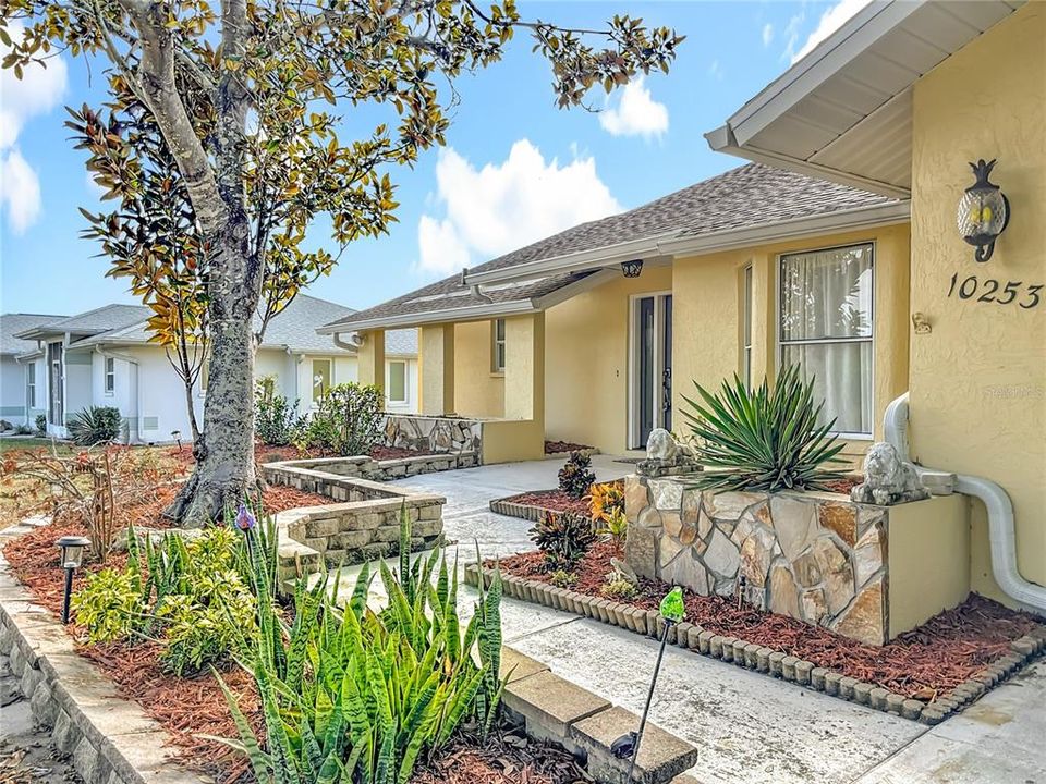 На продажу: $480,000 (3 спален, 2 ванн, 1828 Квадратных фут)