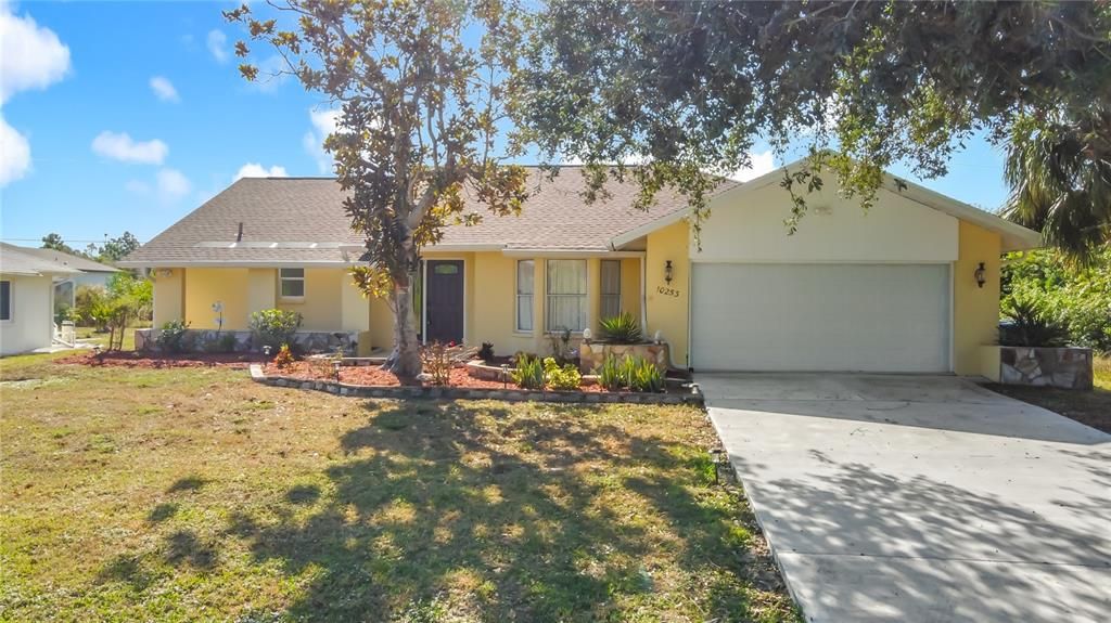 На продажу: $480,000 (3 спален, 2 ванн, 1828 Квадратных фут)