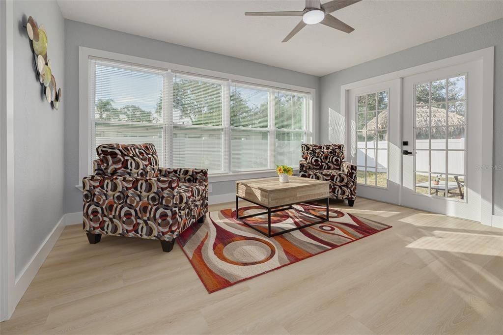 For Sale: $569,700 (3 beds, 3 baths, 1934 Square Feet)