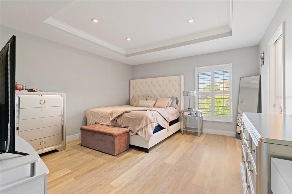 En Venta: $414,727 (3 camas, 2 baños, 1801 Pies cuadrados)