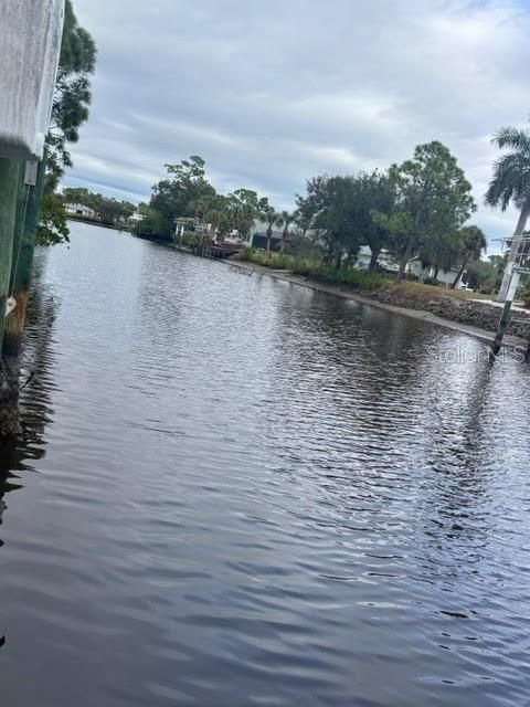 待售: $95,000 (0.23 acres)