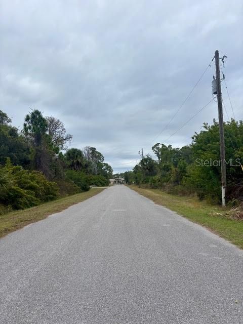 待售: $95,000 (0.23 acres)