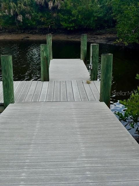 待售: $95,000 (0.23 acres)