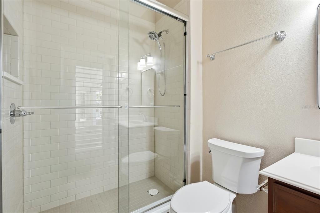 待售: $775,000 (4 贝兹, 4 浴室, 3580 平方英尺)