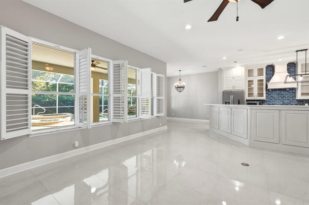 待售: $775,000 (4 贝兹, 4 浴室, 3580 平方英尺)