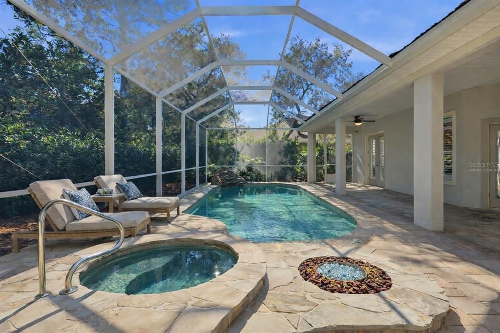 На продажу: $775,000 (4 спален, 4 ванн, 3580 Квадратных фут)