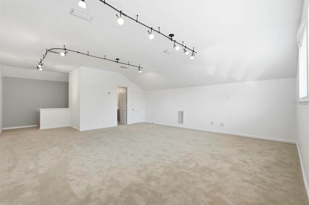 待售: $775,000 (4 贝兹, 4 浴室, 3580 平方英尺)