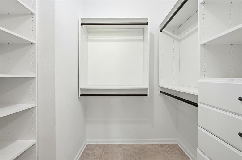 待售: $775,000 (4 贝兹, 4 浴室, 3580 平方英尺)