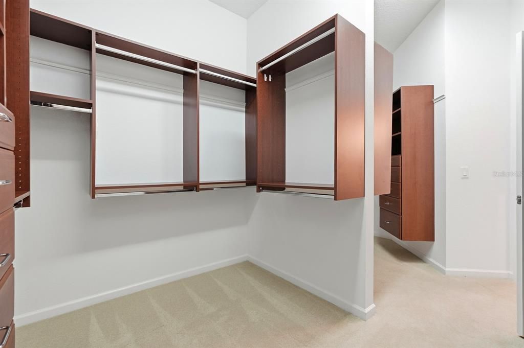 待售: $775,000 (4 贝兹, 4 浴室, 3580 平方英尺)