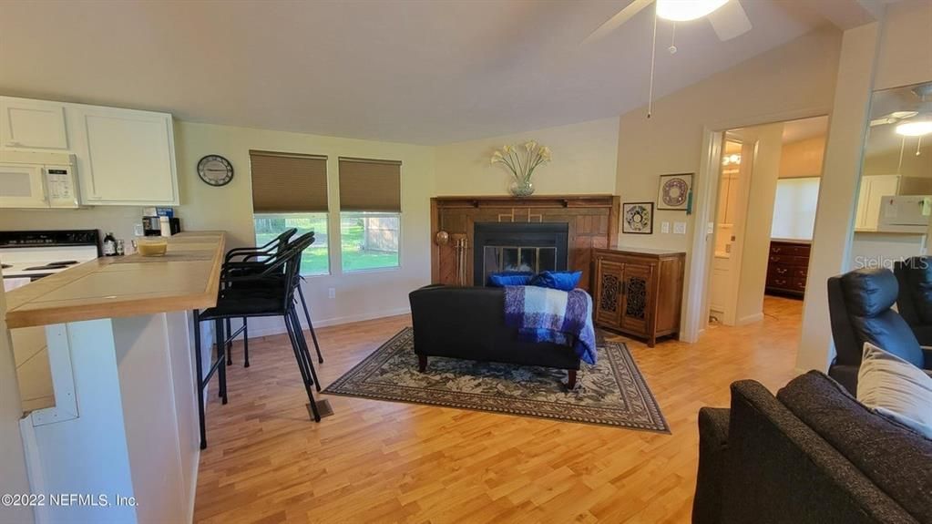 В аренду: $1,500 (2 спален, 2 ванн, 1032 Квадратных фут)