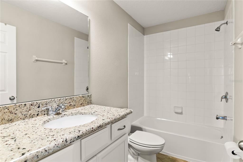 На продажу: $490,000 (3 спален, 2 ванн, 1784 Квадратных фут)