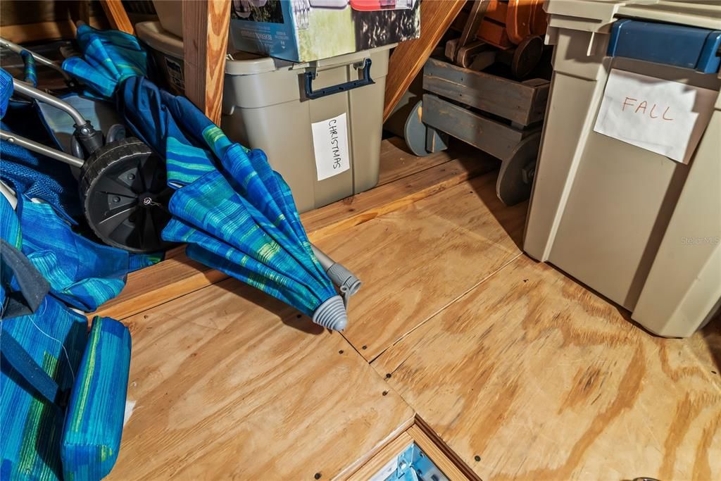 На продажу: $490,000 (3 спален, 2 ванн, 1784 Квадратных фут)