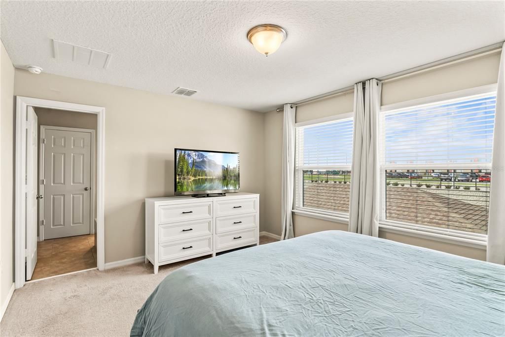 На продажу: $490,000 (3 спален, 2 ванн, 1784 Квадратных фут)