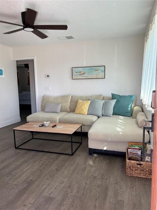 En Venta: $340,000 (2 camas, 1 baños, 955 Pies cuadrados)