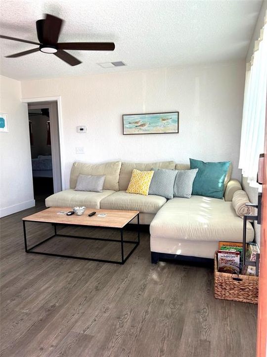 En Venta: $340,000 (2 camas, 1 baños, 955 Pies cuadrados)