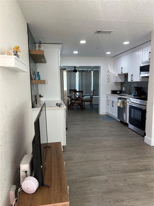 En Venta: $340,000 (2 camas, 1 baños, 955 Pies cuadrados)