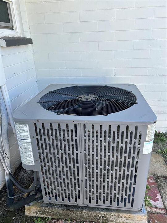 En Venta: $340,000 (2 camas, 1 baños, 955 Pies cuadrados)