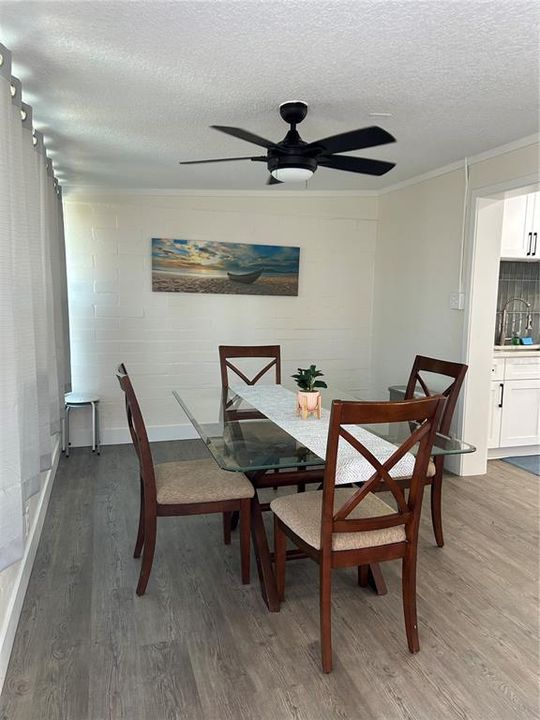 En Venta: $340,000 (2 camas, 1 baños, 955 Pies cuadrados)