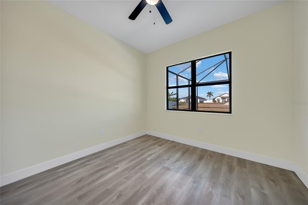 На продажу: $489,000 (3 спален, 2 ванн, 1810 Квадратных фут)